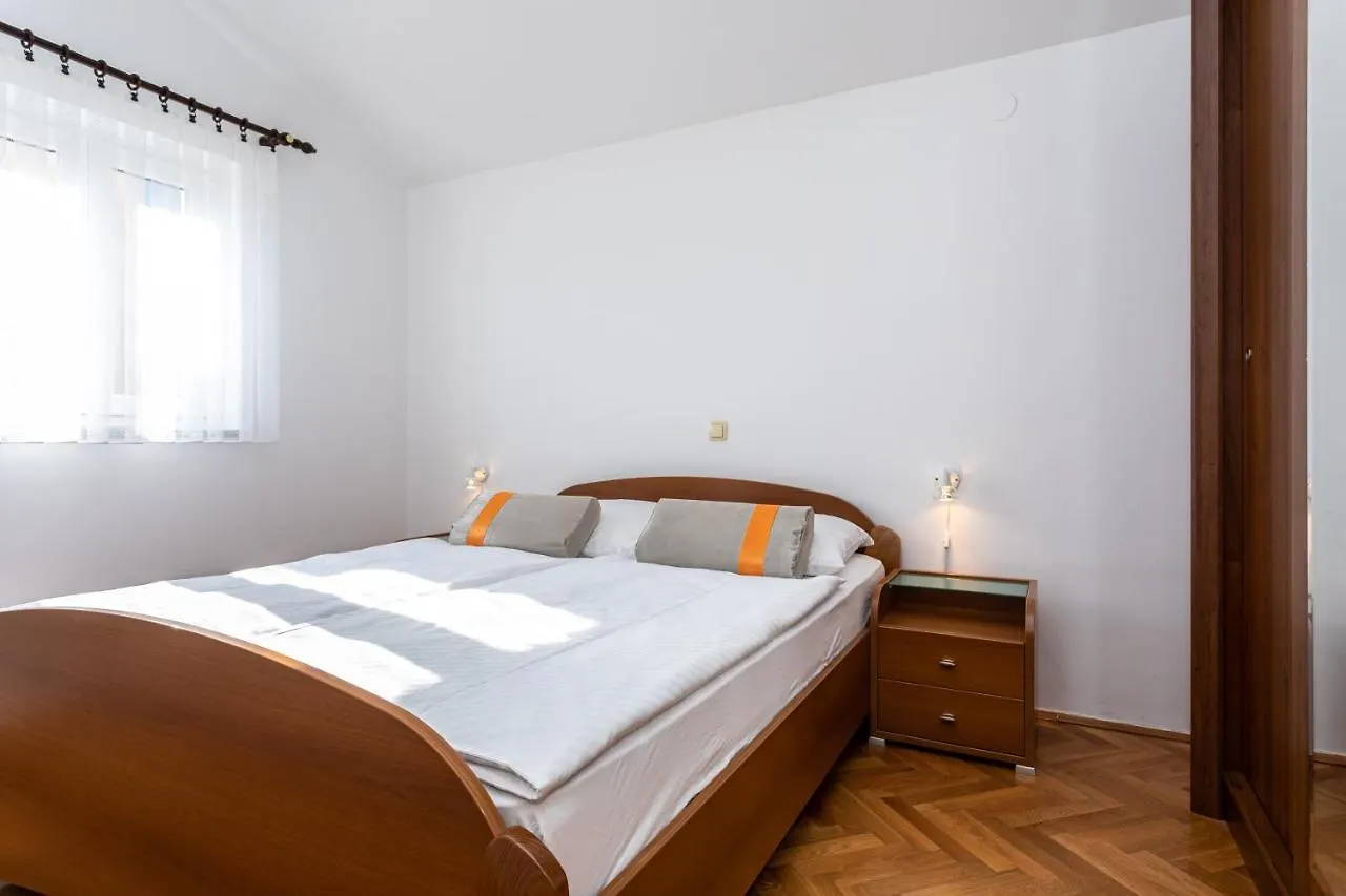 Apartments Crnekovic II Popa Dorcica Baška